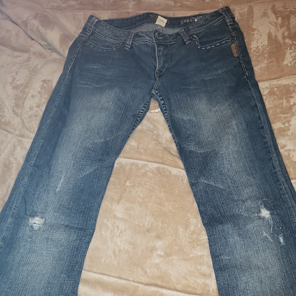 Pioneer by Silver  30x33 - Picture 3 of 8